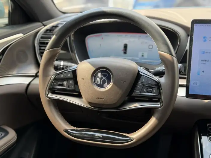 BYD Han EV 2023 Model Champion Edition 506KM Noble Model – фото 7