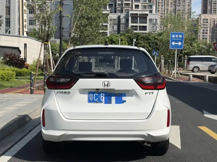 Honda Fit 2021 Model 1.5L CVT Tide Enjoy Edition – фото 4