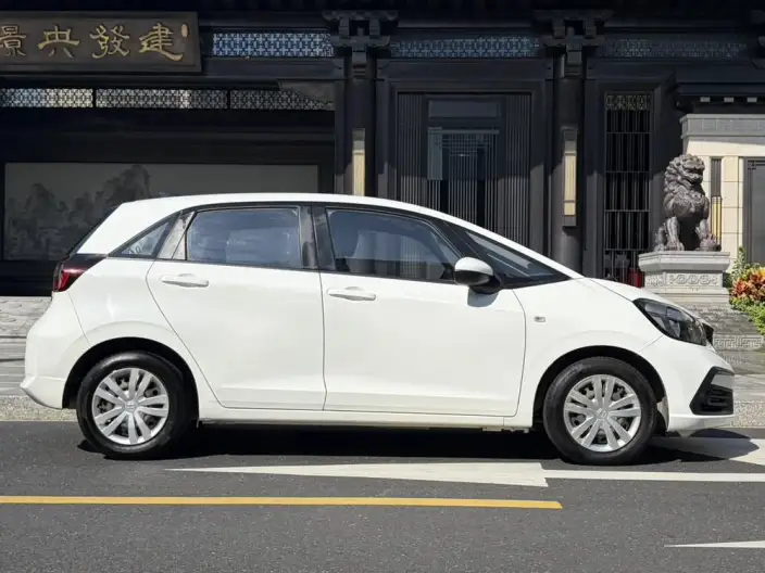Honda Fit 2021 Model 1.5L CVT Tide Enjoy Edition – фото 6