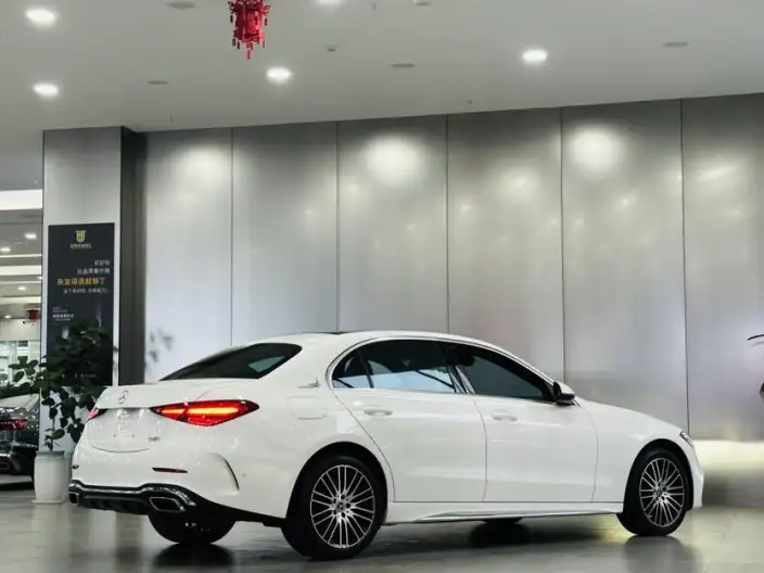 Mercedes-Benz C-Class 2022 Model C 260 L Sports Edition – фото 6