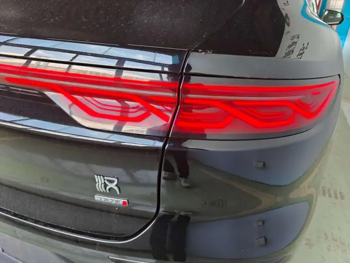BYD Han DM 2025 Model Smart Driving Edition DM-i 125KM LiDAR Flagship Model – фото 7