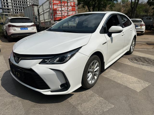 Toyota Corolla Модель 2019 года Hybrid 1.8L E-CVT Ultimate Edition