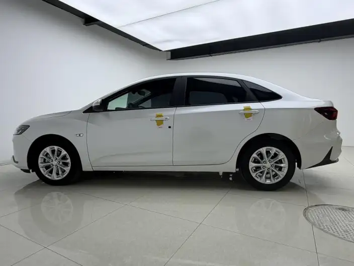 Chevrolet Corolla 2024 Model 1.5L DCT Yuexiang Edition – фото 4