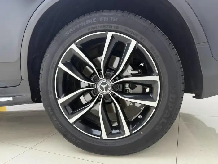 Mercedes-Benz GLC 2022 Model Facelift GLC 300 L 4MATIC Dynamic Model – фото 9