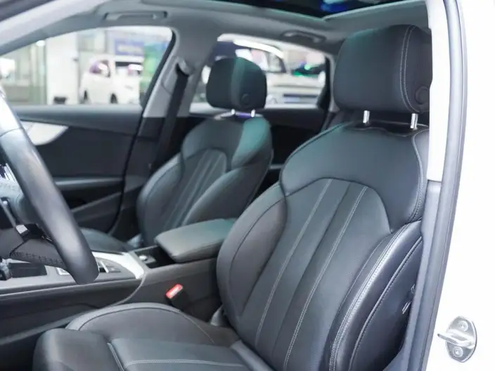 Audi A4 L 2023 Model 40 TFSI Fashion Dynamic Model – фото 9