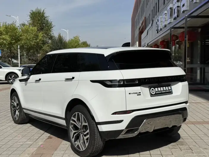 Range Rover Evoque 2023 Model Aurora L 249PS R-Dynamic Deluxe Edition – фото 4