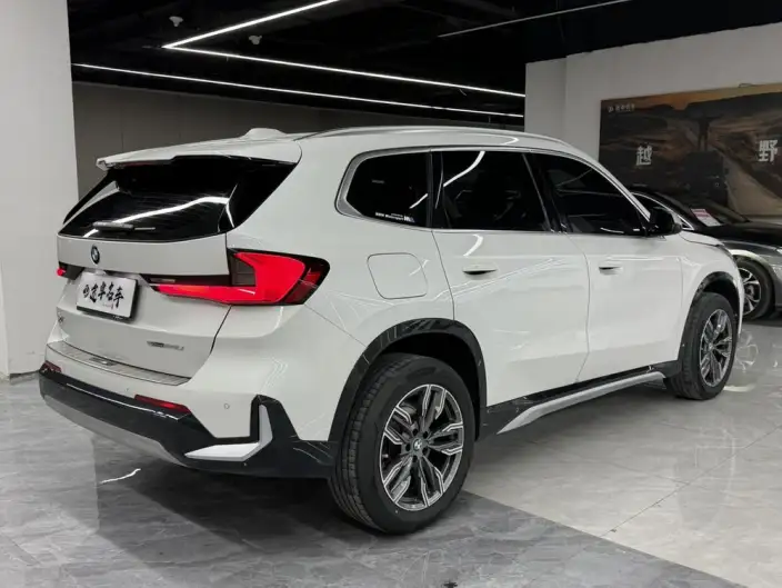 BMW X1 2023 Model sDrive20Li X Design Set – фото 6
