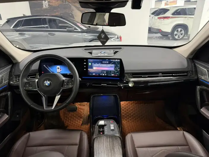 BMW X1 2023 Model sDrive20Li X Design Set – фото 10