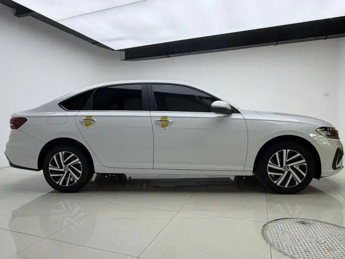 Volkswagen Lavida 2024 Model 1.5L Automatic Starry Sky Five Million Edition – фото 8