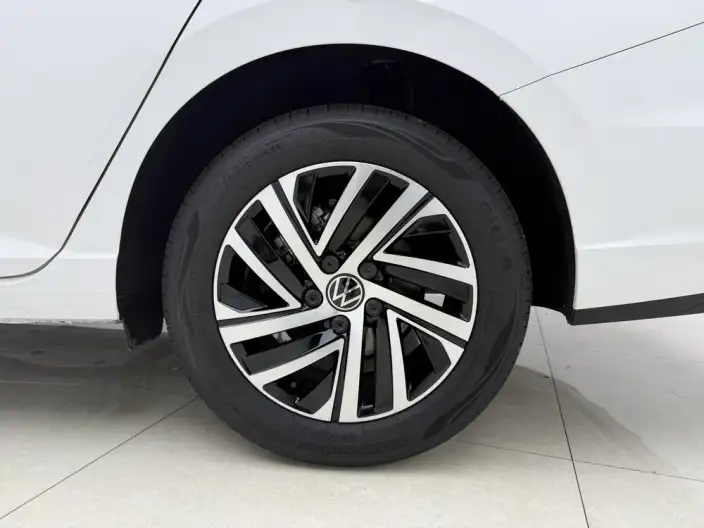 Volkswagen Lavida 2024 Model 1.5L Automatic Starry Sky Five Million Edition – фото 9