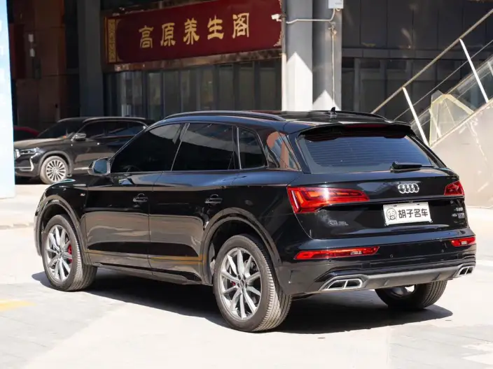 Audi Q5L 2024 Model 45TFSI Luxury Dynamic Model – фото 4