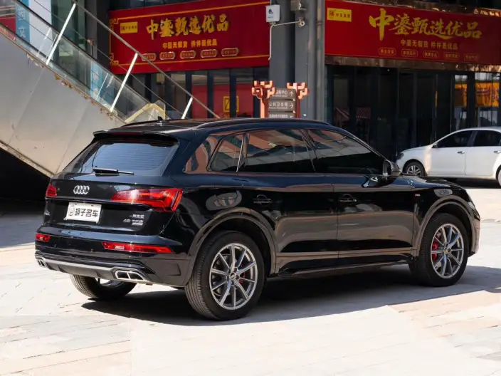Audi Q5L 2024 Model 45TFSI Luxury Dynamic Model – фото 6