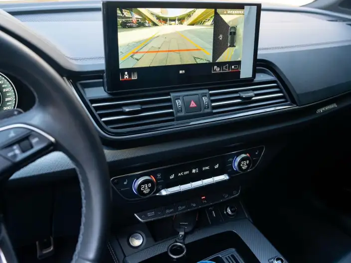 Audi Q5L 2024 Model 45TFSI Luxury Dynamic Model – фото 9