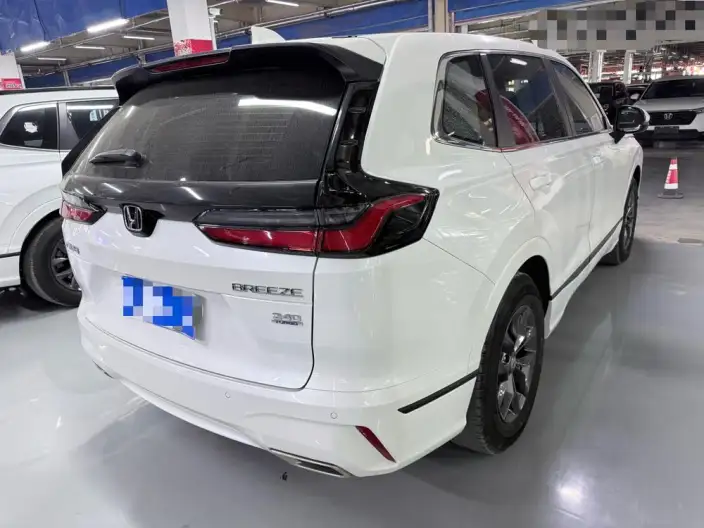 Honda BREEZE 2023 Model 240TURBO CVT 2WD Elite Edition – фото 6