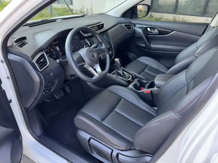 Nissan Qashqai 2022 Model 2.0L XV Smart Edition – фото 9