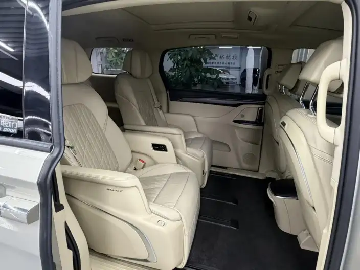 Buick GL8 2022 Model ES Luzun 653T Luxury Model – фото 9