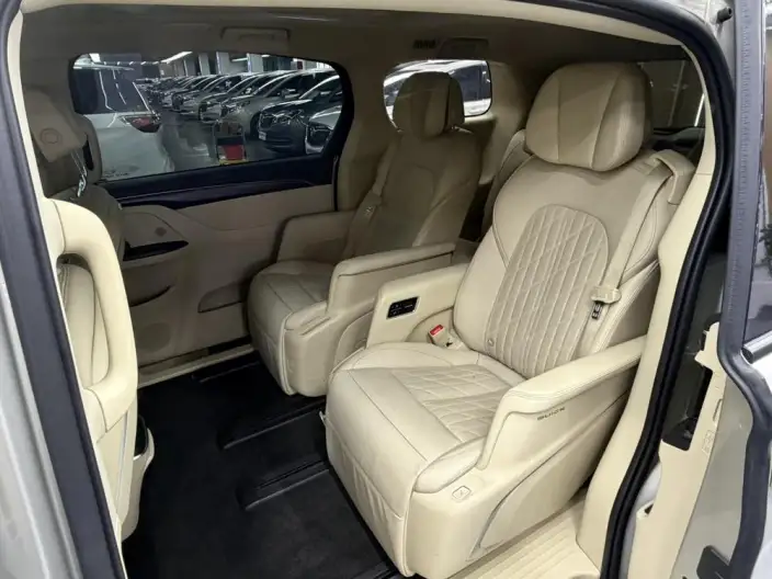 Buick GL8 2022 Model ES Luzun 653T Luxury Model – фото 10