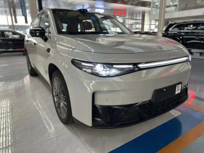 Leapmotor C10 2026 Model EV Edition 605 LiDAR Edition – фото 3