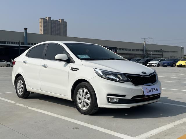 KIA K2 2015 модификация Тройная литиевая батарея кузов 1.4L MT TOP – фото 3