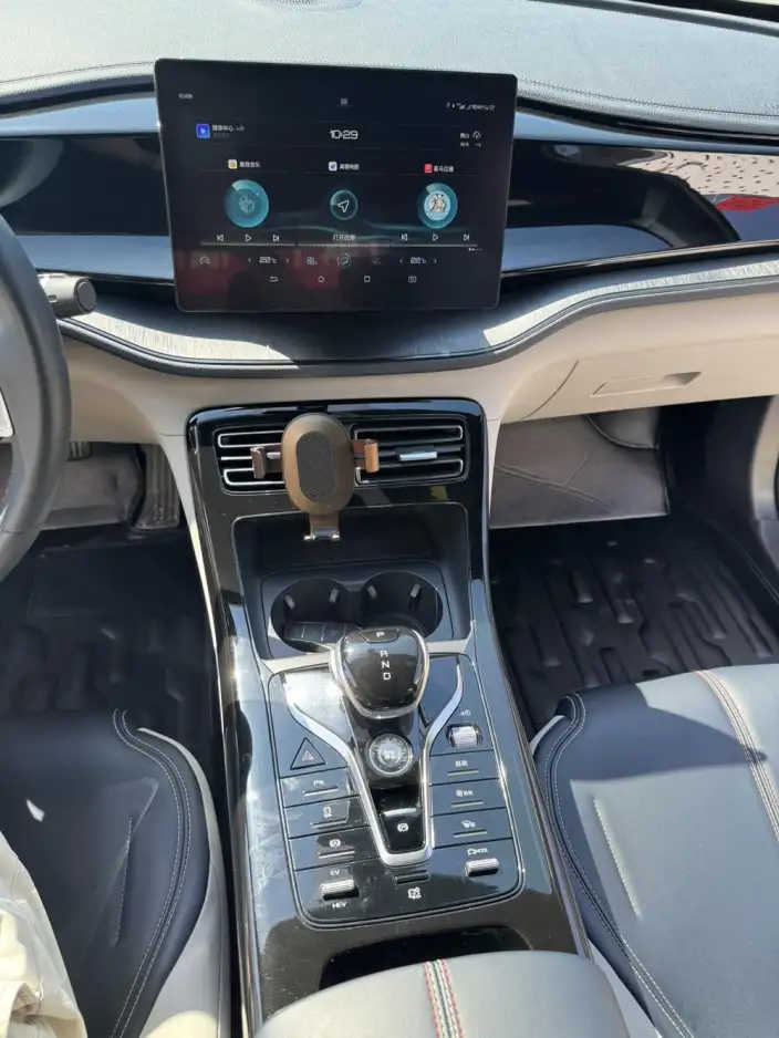 BYD Qin PLUS DM 2023 Model DM-i Champion Edition 55KM Leading Model – фото 10