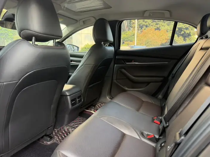 Mazda3 Axela 2021 Model 2.0L Automatic Zhi Ya Edition – фото 9