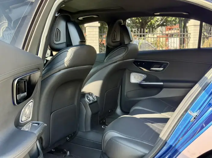 Mercedes-Benz C-Class 2022 Model Facelift C 200 L Sports Edition – фото 9