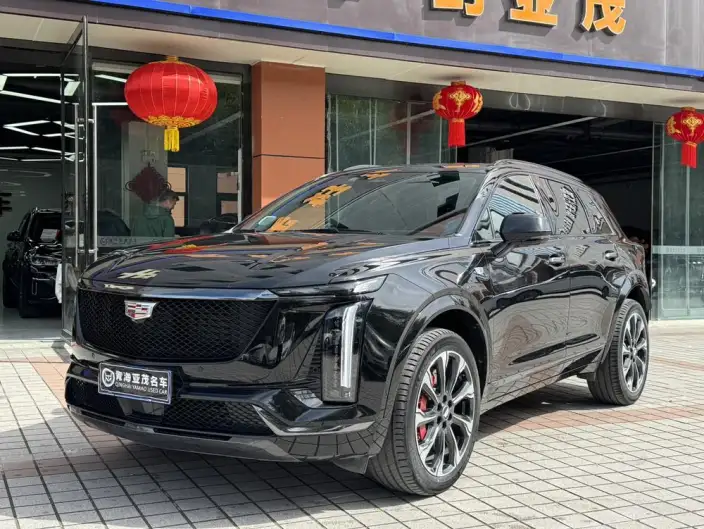 Cadillac XT5 2025 Model 28T 4WD Platinum Model – фото 1