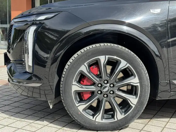Cadillac XT5 2025 Model 28T 4WD Platinum Model – фото 9