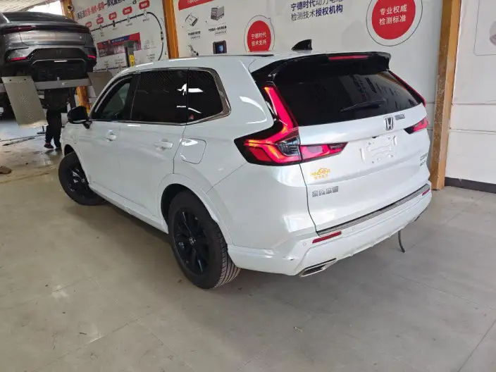 Honda CR-V PHEV 2023 Model e:PHEV 2.0L Lingchuang Edition – фото 3