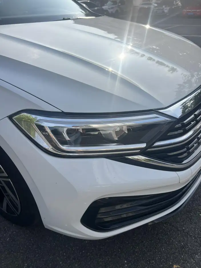 Volkswagen Sagitar 2023 Model 300TSI DSG Beyond Edition – фото 10