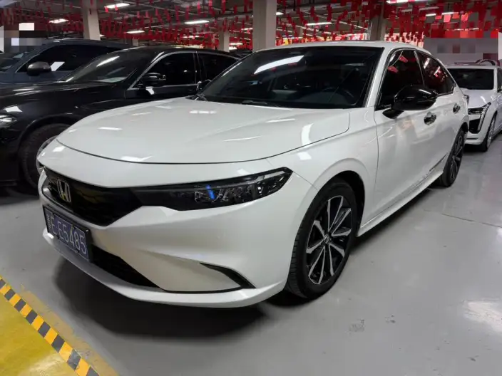Model Ge 2023 Model 240TURBO CVT Leading version – фото 1