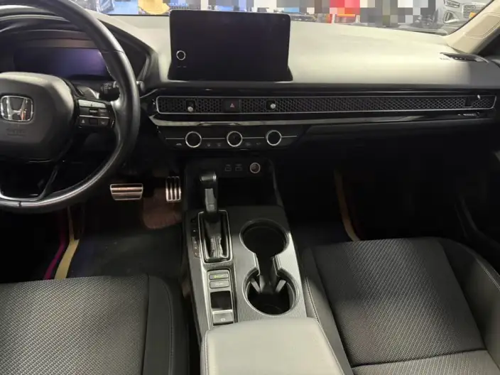 Model Ge 2023 Model 240TURBO CVT Leading version – фото 8