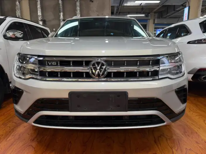 Volkswagen Teramont 2021 Model 530 V6 4WD Respect Ultimate Edition – фото 2