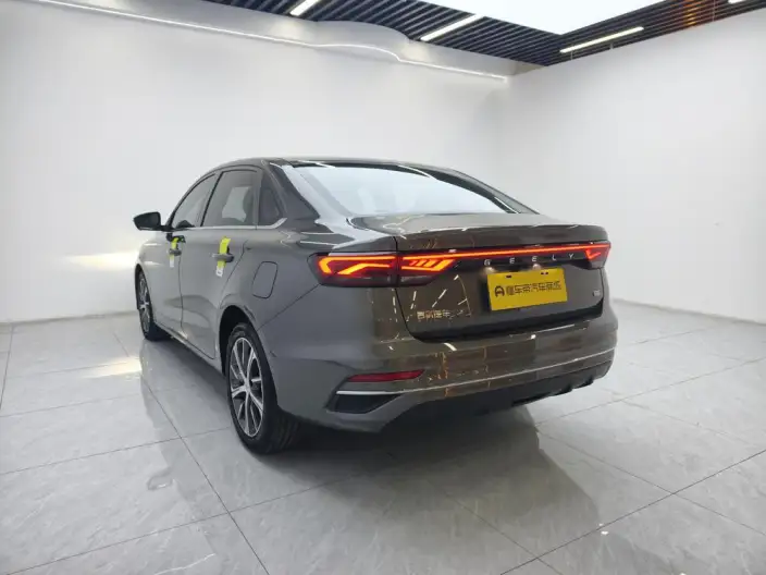 Geely Emgrand 2023 Model No. 4 Gen Champion Edition 1.5L CVT Noble Model – фото 5