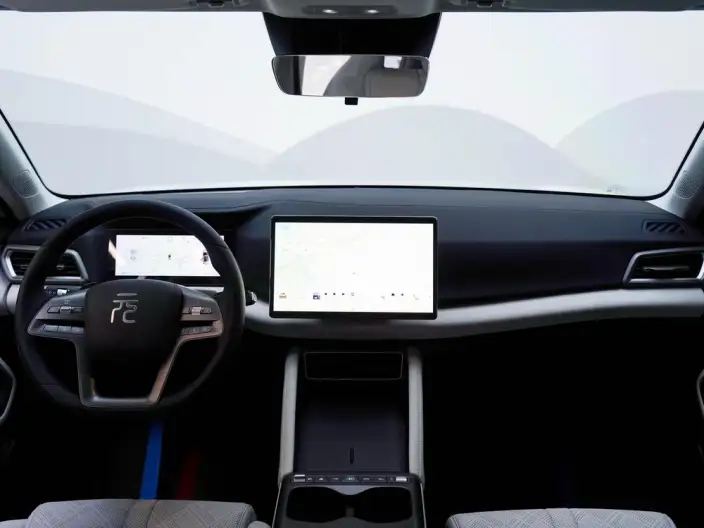 Yuan UP 2025 Model Smart Driving Edition 401KM Vitality Edition – фото 4