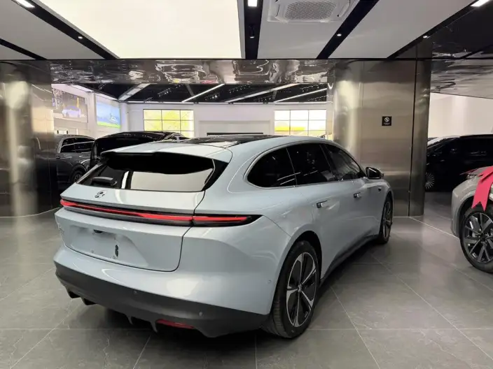 NIO ET5 2024 Model 75kWh – фото 5