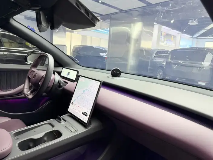 NIO ET5 2024 Model 75kWh – фото 9