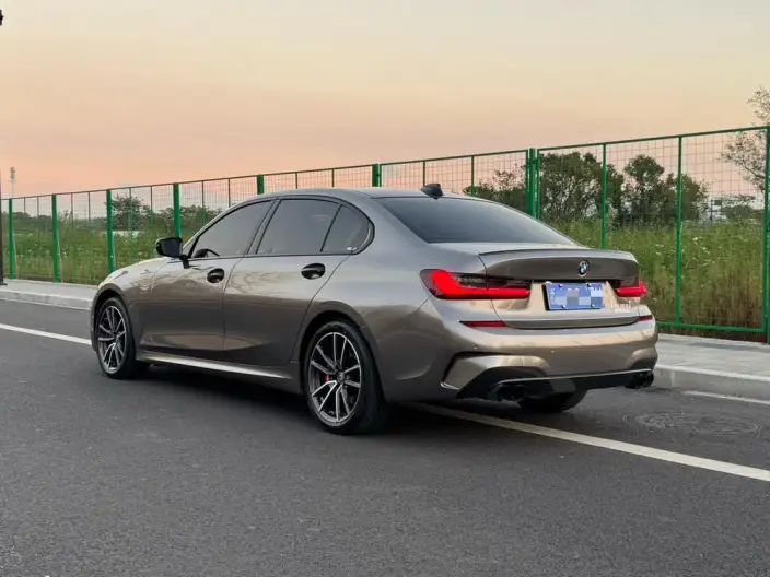 BMW 3 Series 2022 Model 325Li M Sports Set – фото 5