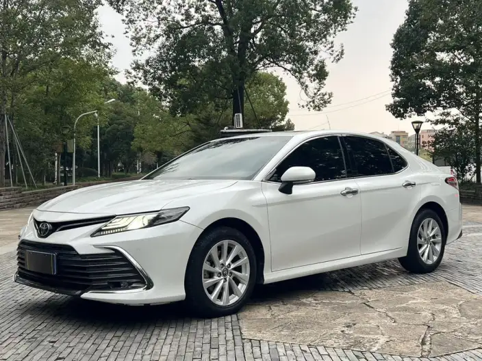 Toyota Camry 2021 Model 2.0G Deluxe Edition – фото 1