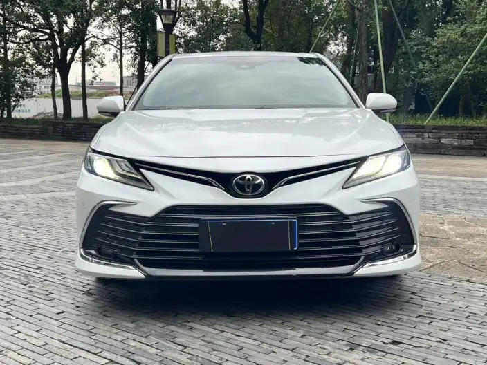 Toyota Camry 2021 Model 2.0G Deluxe Edition – фото 2