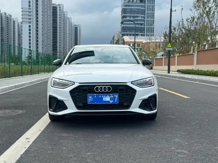 Audi A4 L 2024 Model 40 TFSI Luxury Dynamic Model – фото 2