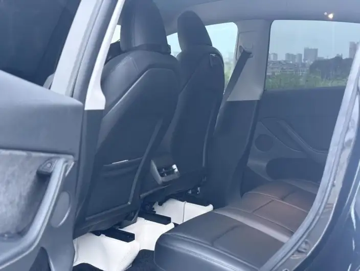 Model Y 2023 Model Rear-wheel drive version – фото 8