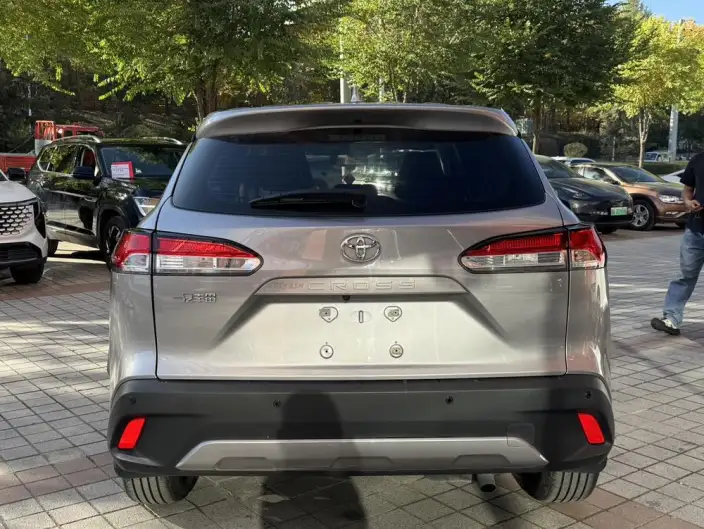 Toyota Corolla Cross 2024 Model 2.0L CVT Pioneer Edition – фото 6