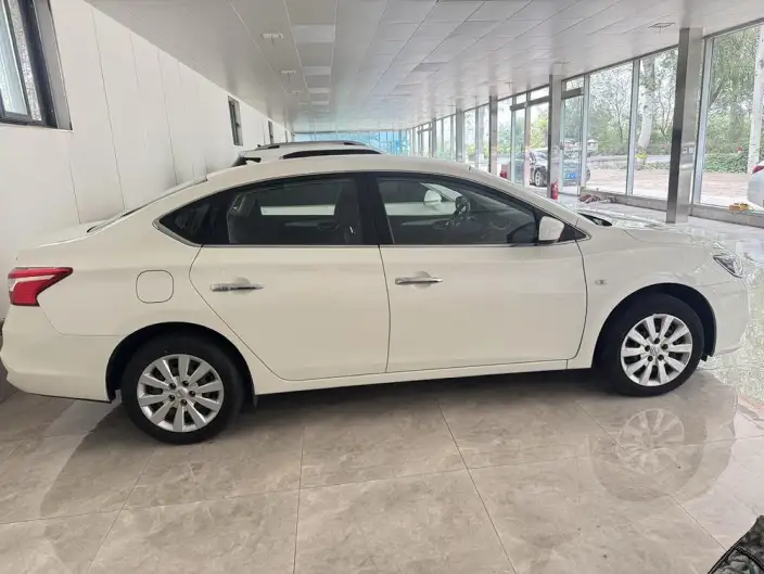 Nissan Sylphy 2021 Model Classic 1.6 XE CVT Comfort Edition – фото 4