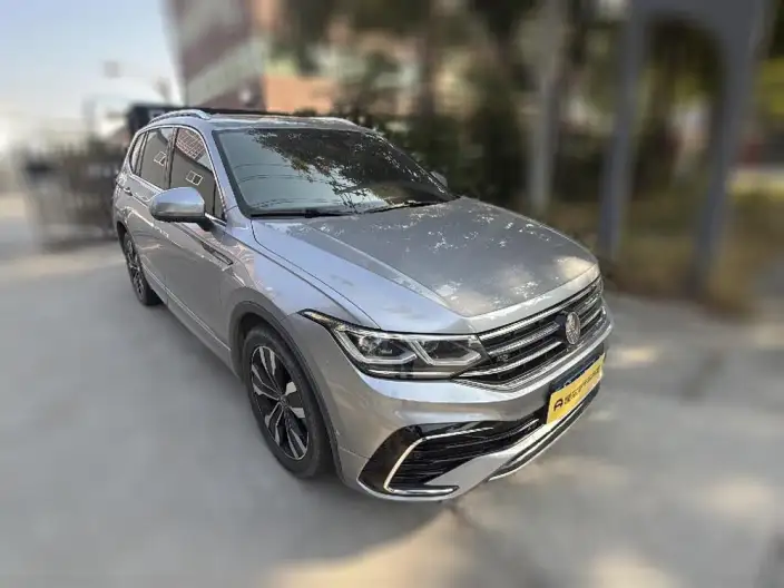 Volkswagen Tiguan L 2022 Model 330TSI Automatic 2WD R-Line Ultimate Edition – фото 3