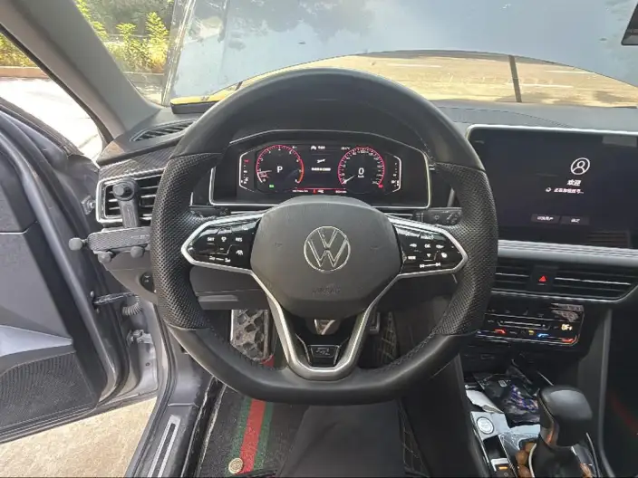 Volkswagen Tiguan L 2022 Model 330TSI Automatic 2WD R-Line Ultimate Edition – фото 7