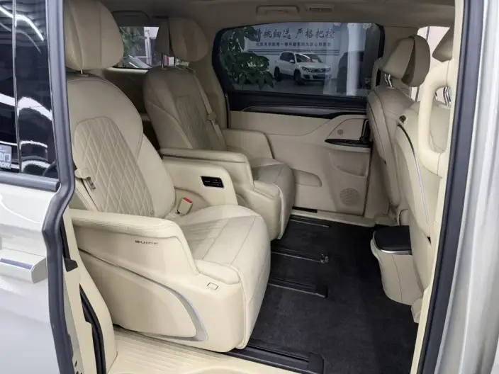 Buick GL8 2022 Model ES Luzun 653T Luxury Model – фото 10