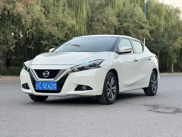 Nissan Lannia 2021 Model 1.6L CVT Smart Connect Smart Cool Edition – фото 1
