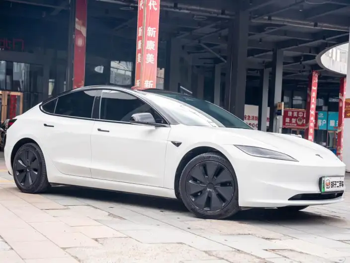 Model 3 2023 Model Rear-wheel drive version – фото 7