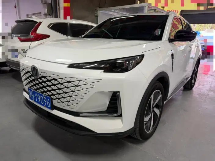 Changan CS55 PLUS 2025 Model Third generation 1.5T 500Bar Noble Model – фото 1